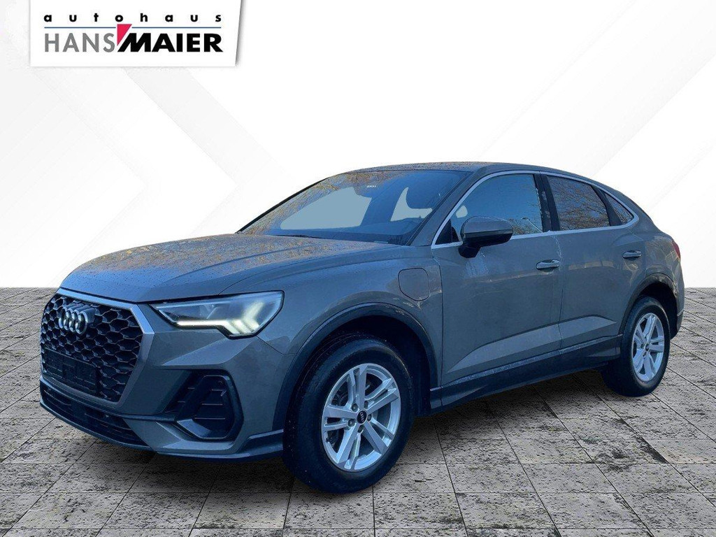 Audi Q3 2022 Hybride Benzine