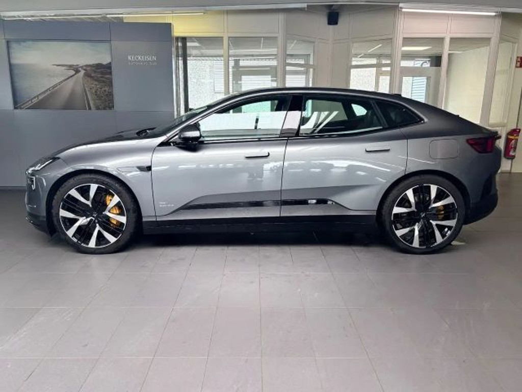 Polestar 4