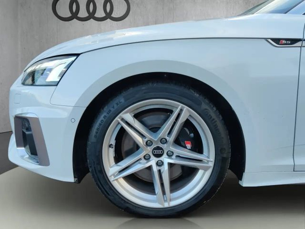 Audi S5