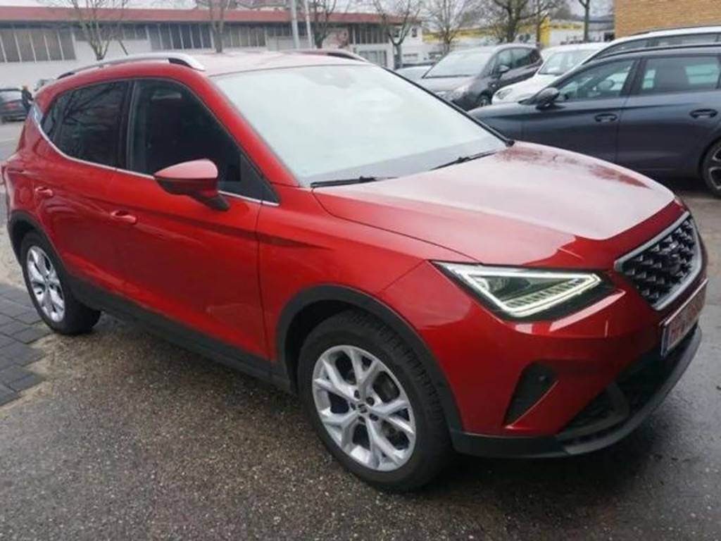 Seat Arona