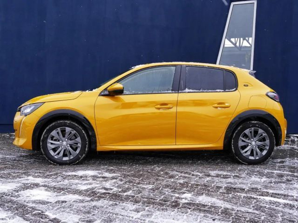 Peugeot e-208