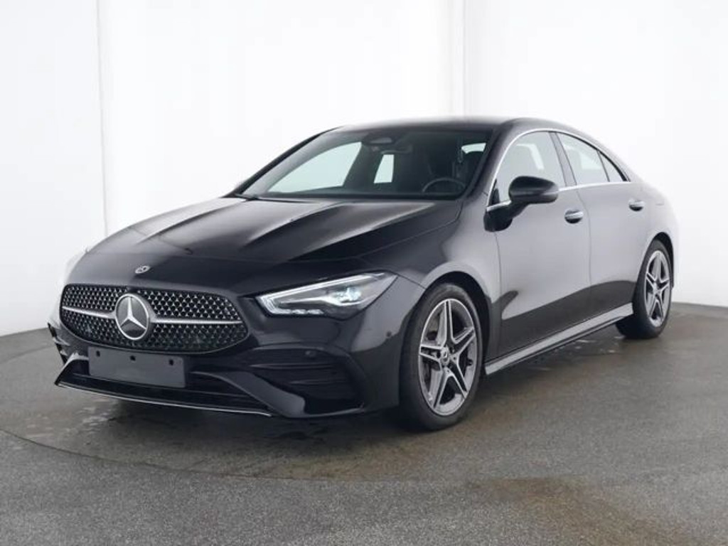 Mercedes-Benz CLA-Klasse 2024 Benzine