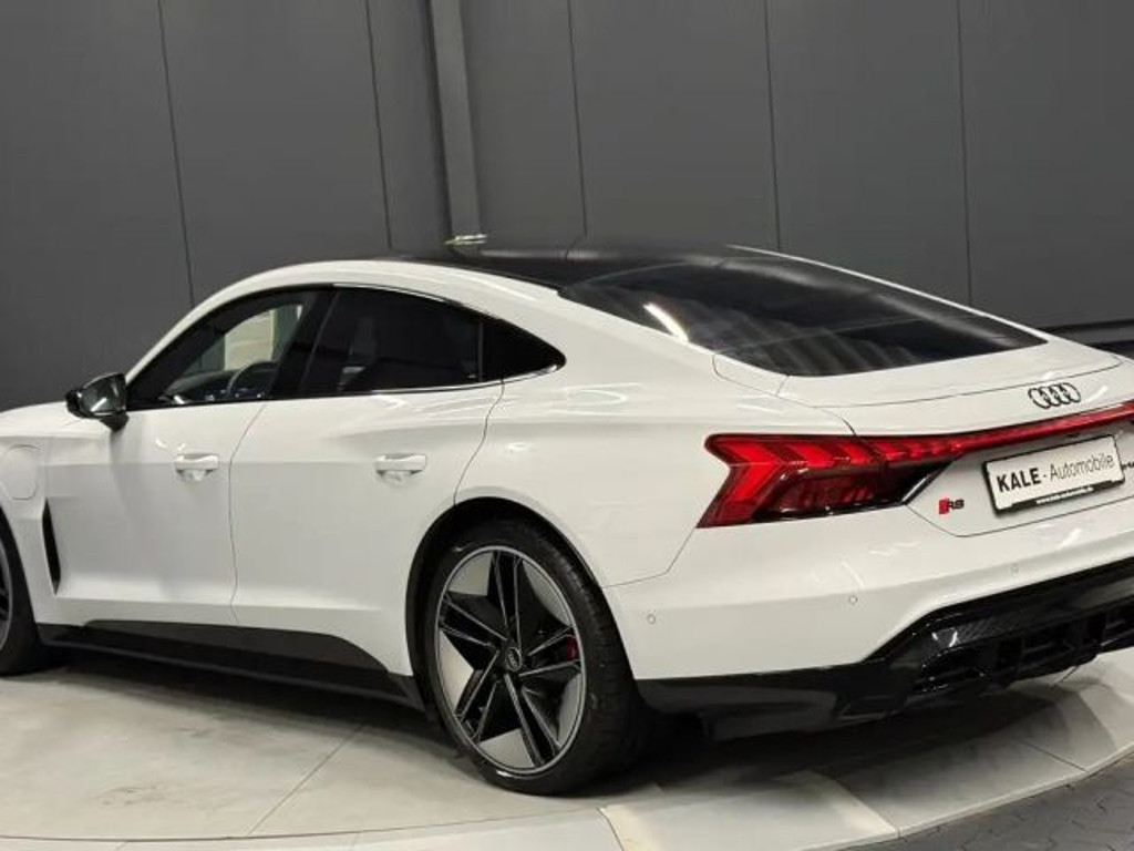 Audi RS e-tron GT