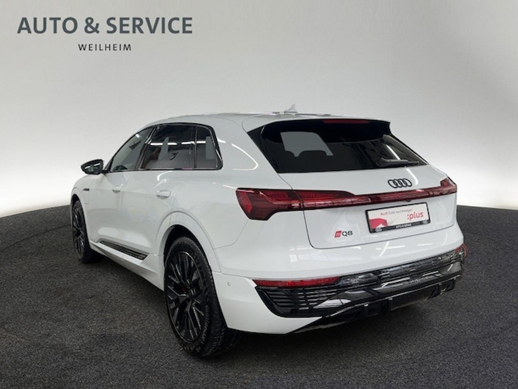 Audi Q8 e-tron