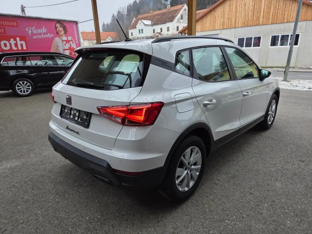 Seat Arona
