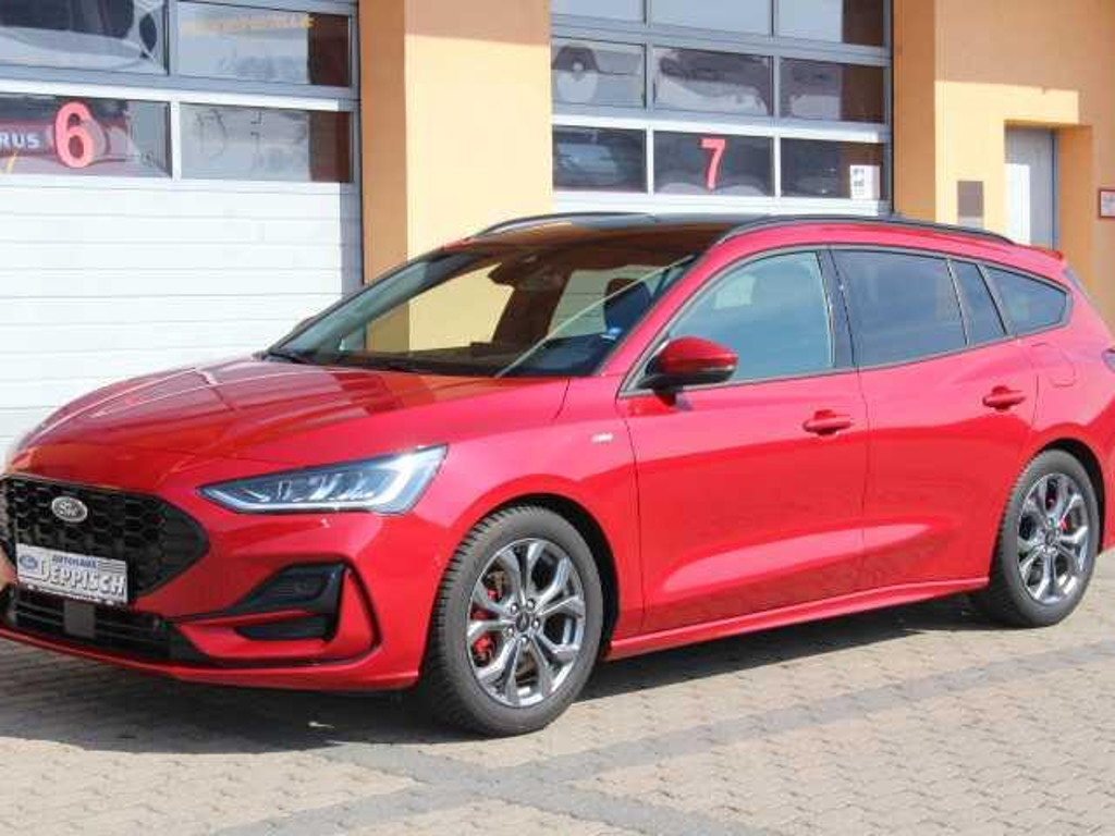 Ford Focus 2023 Benzine