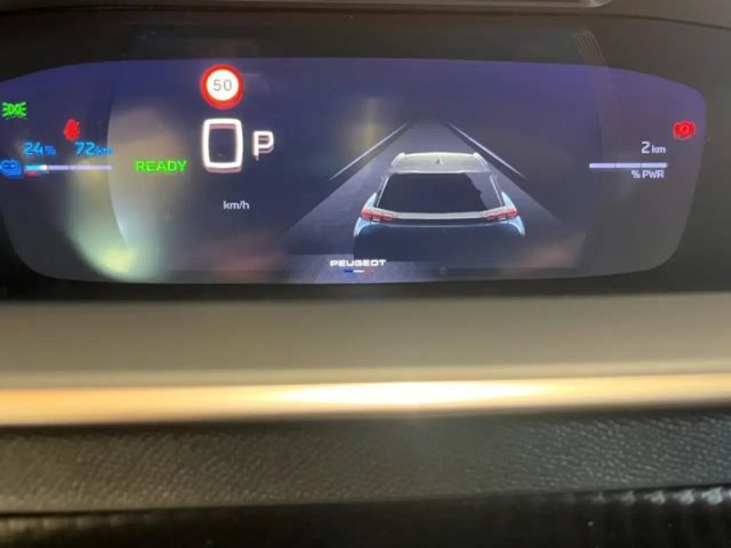 Peugeot e-2008