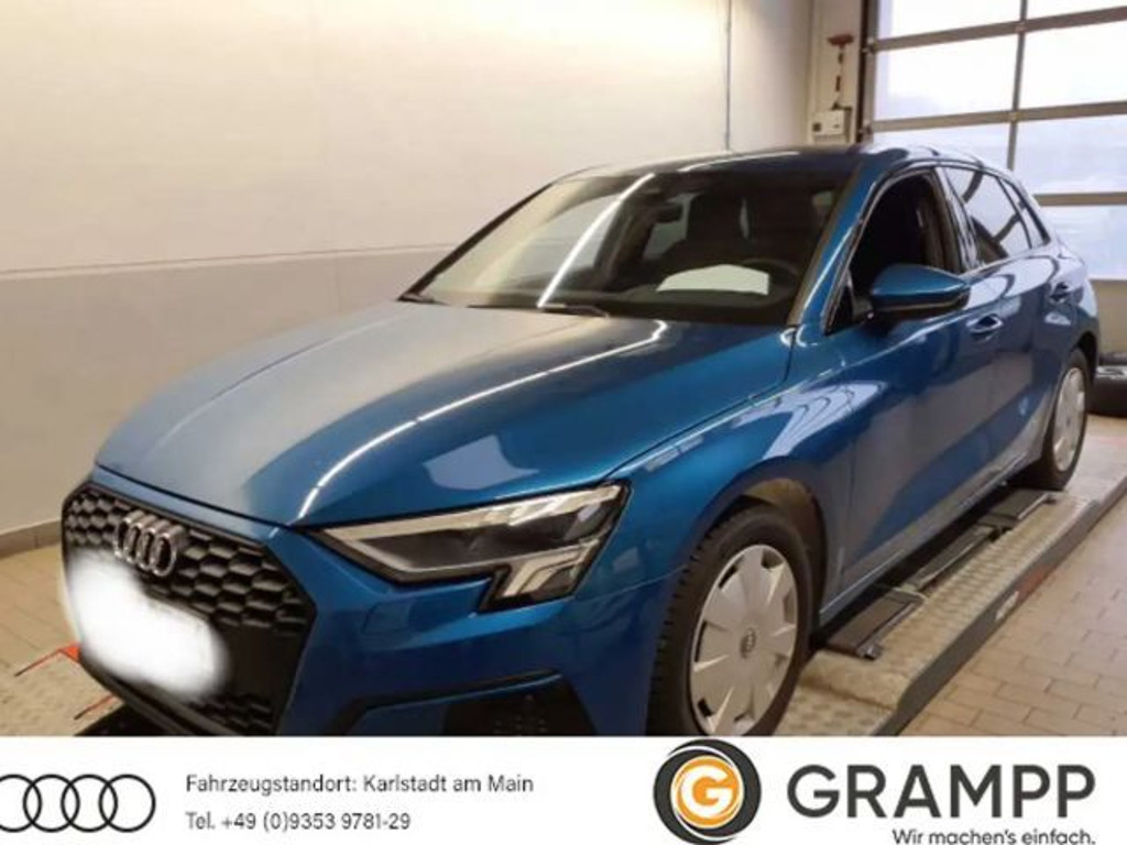 Audi A3 2023 Benzine
