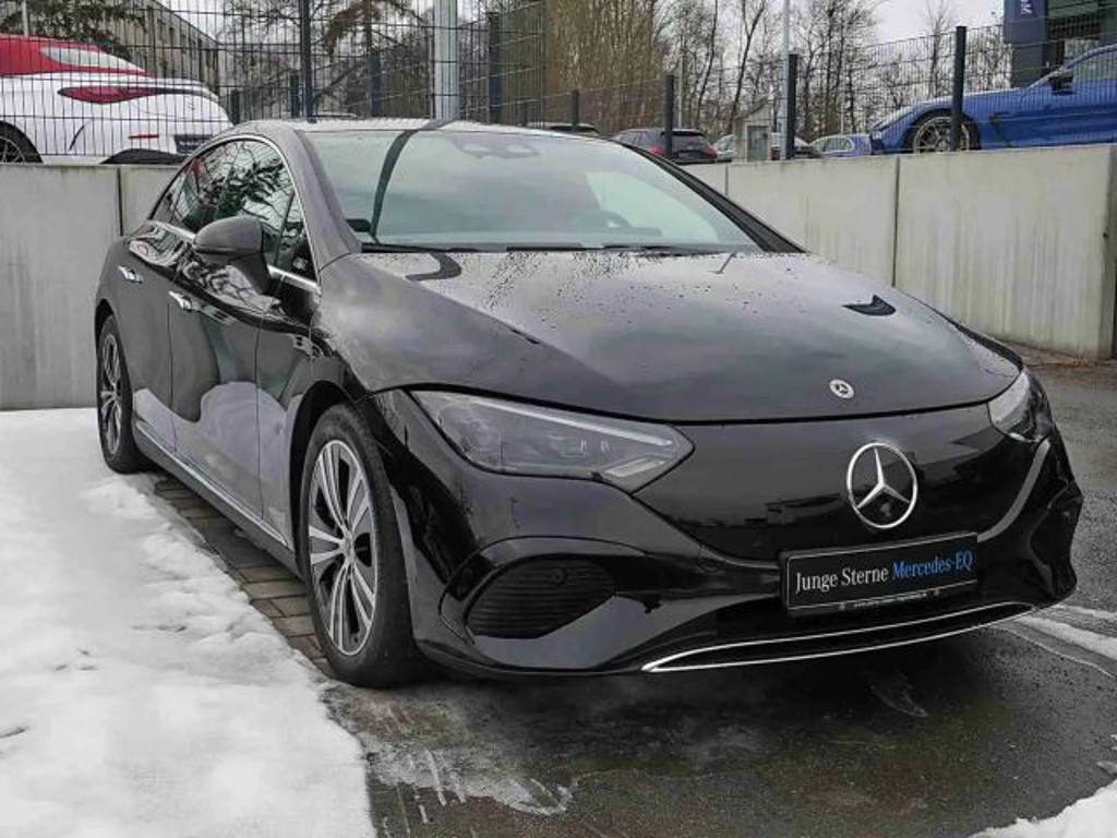 Mercedes-Benz EQE