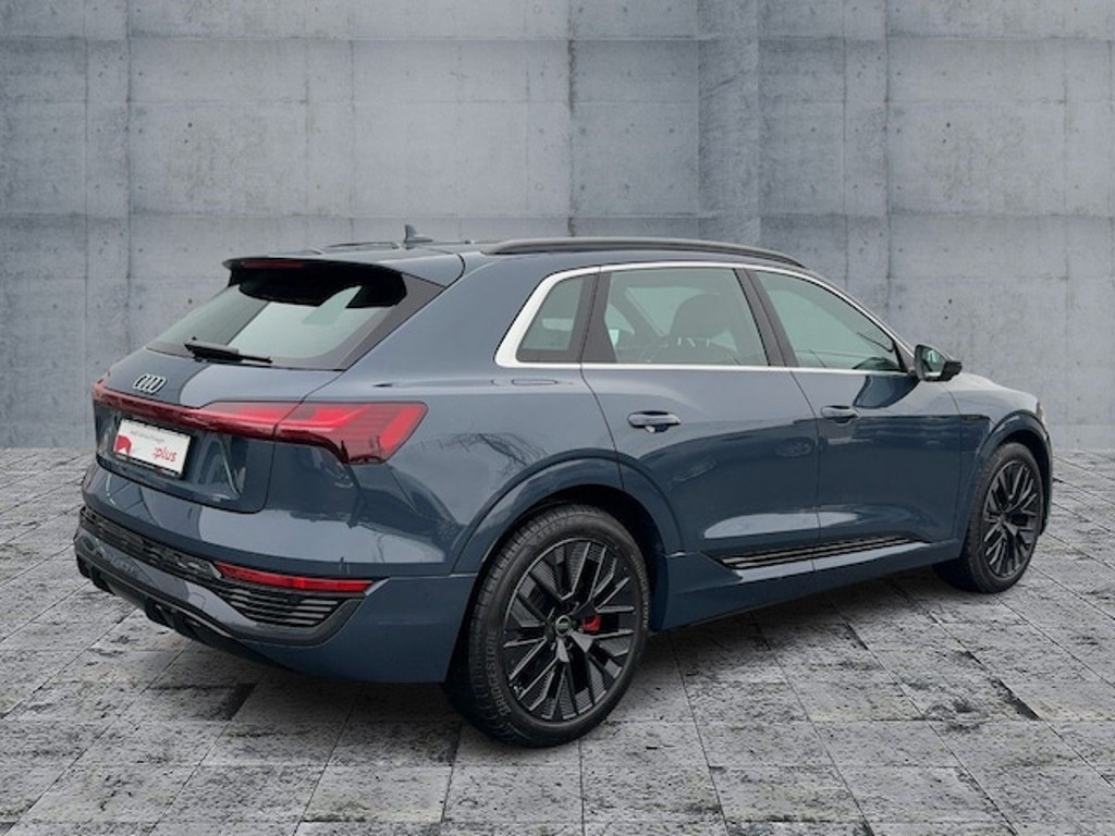 Audi Q8 e-tron