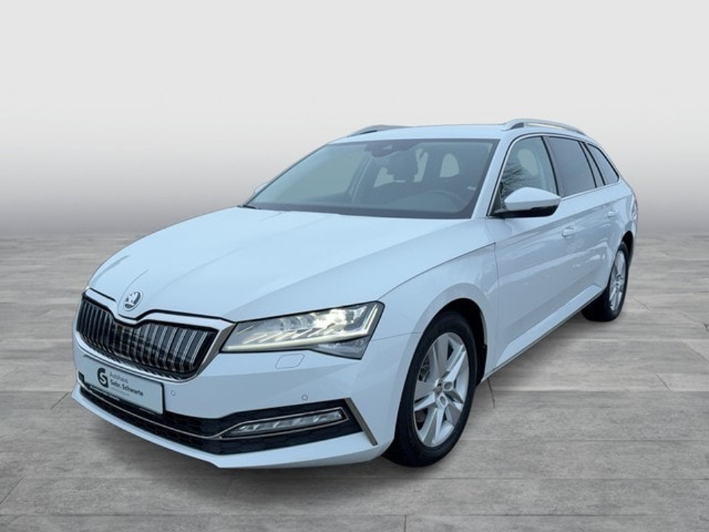 Skoda Superb 2022 Hybride Benzine