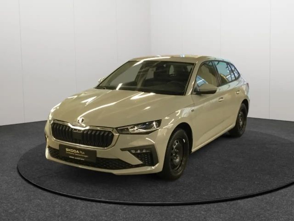 Skoda Scala 2025 Benzine
