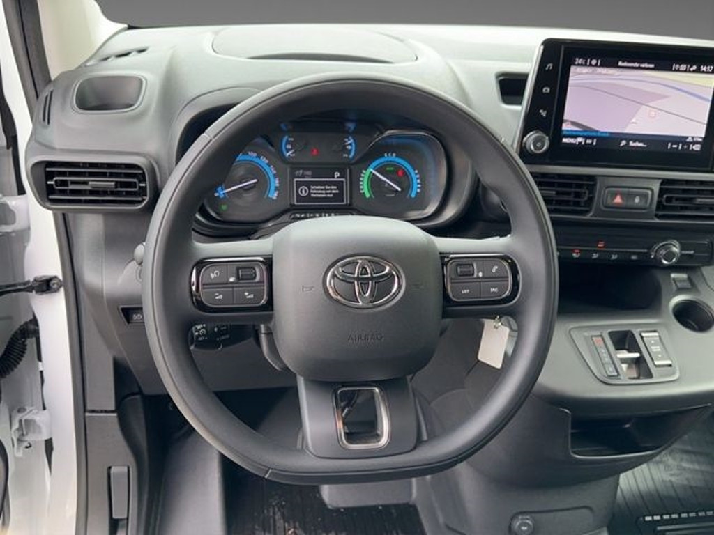 Toyota Proace City EV