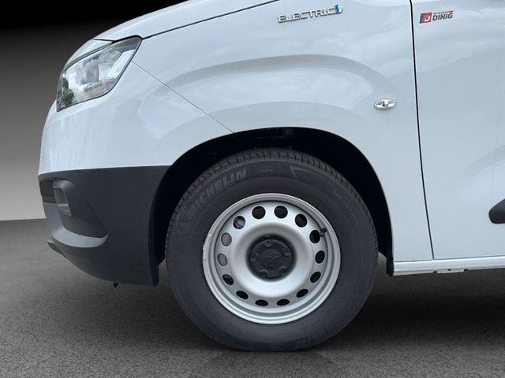 Toyota Proace City EV