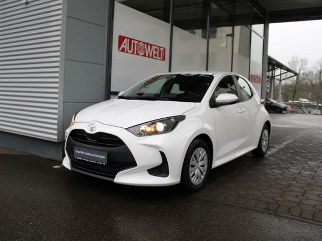 Toyota Yaris 2023 Benzine
