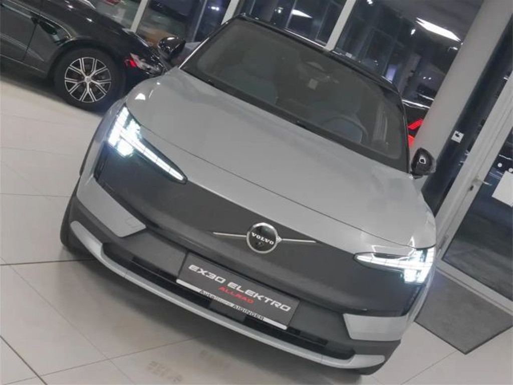 Volvo EX30