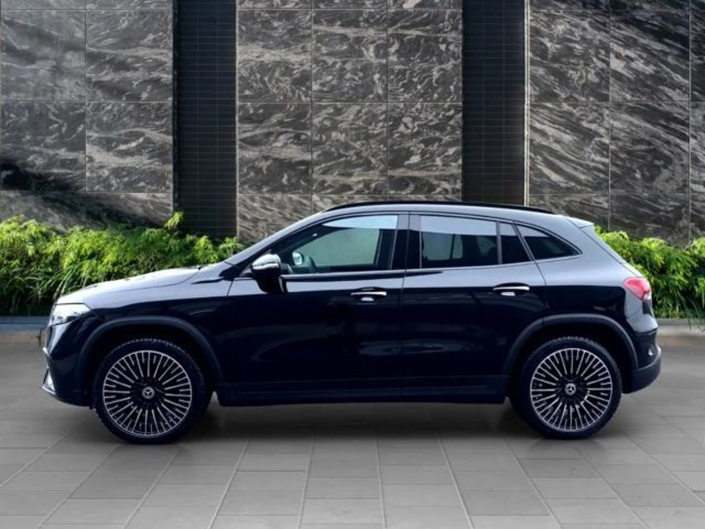 Mercedes-Benz EQA