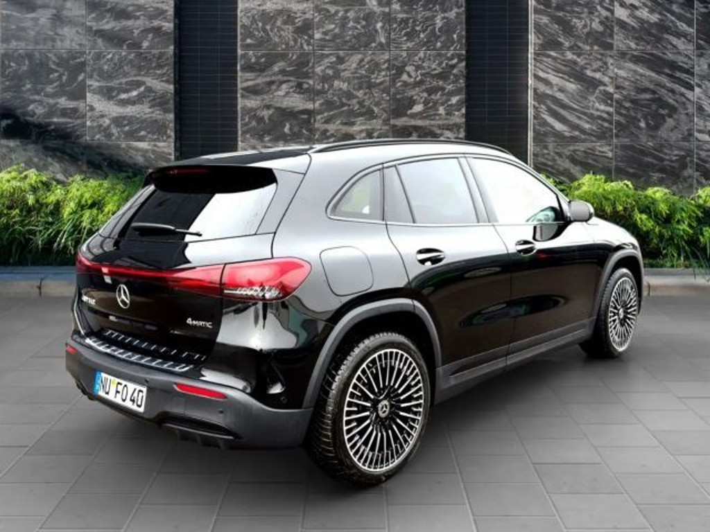 Mercedes-Benz EQA