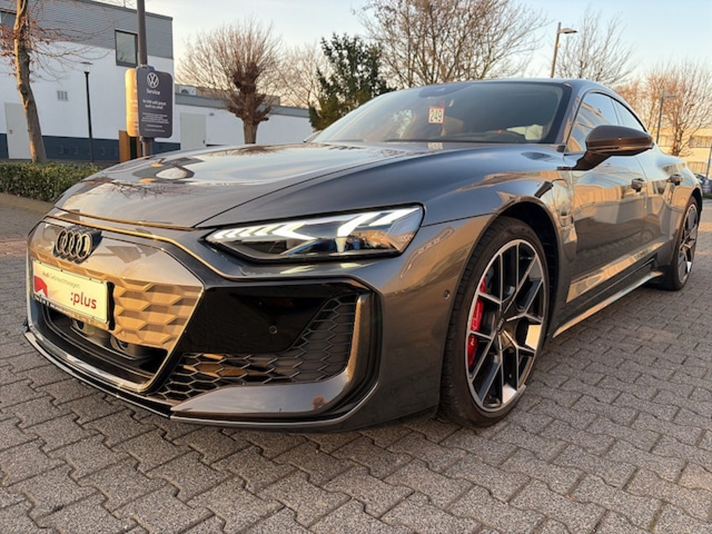 Audi RS e-tron GT