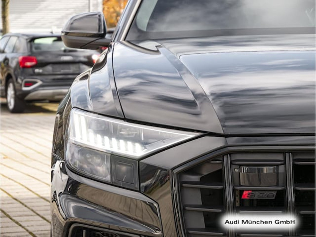 Audi SQ8