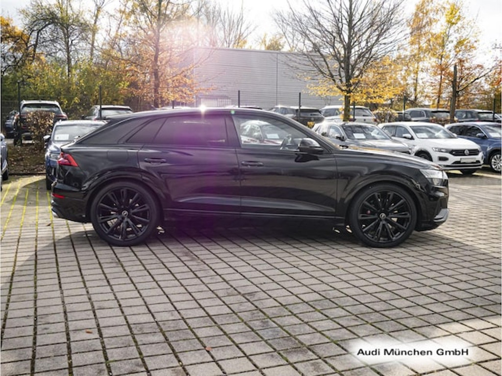 Audi SQ8