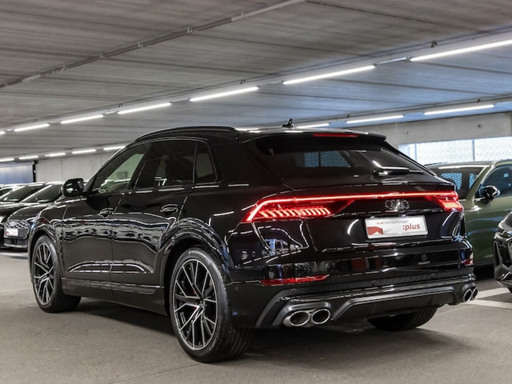 Audi SQ8