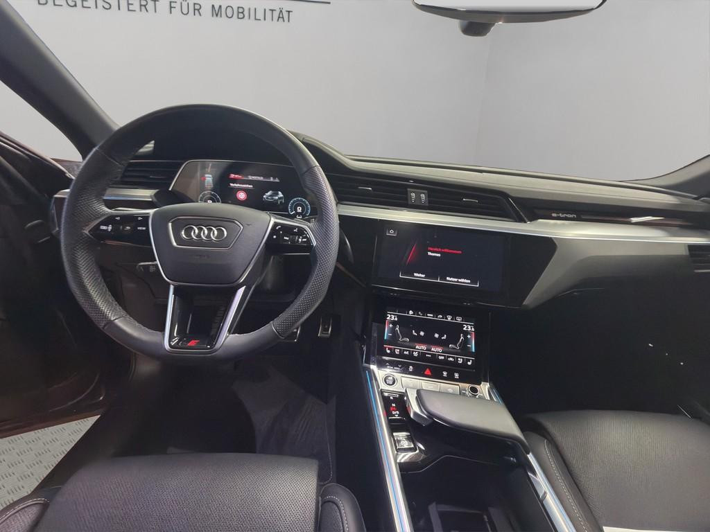 Audi Q8 e-tron