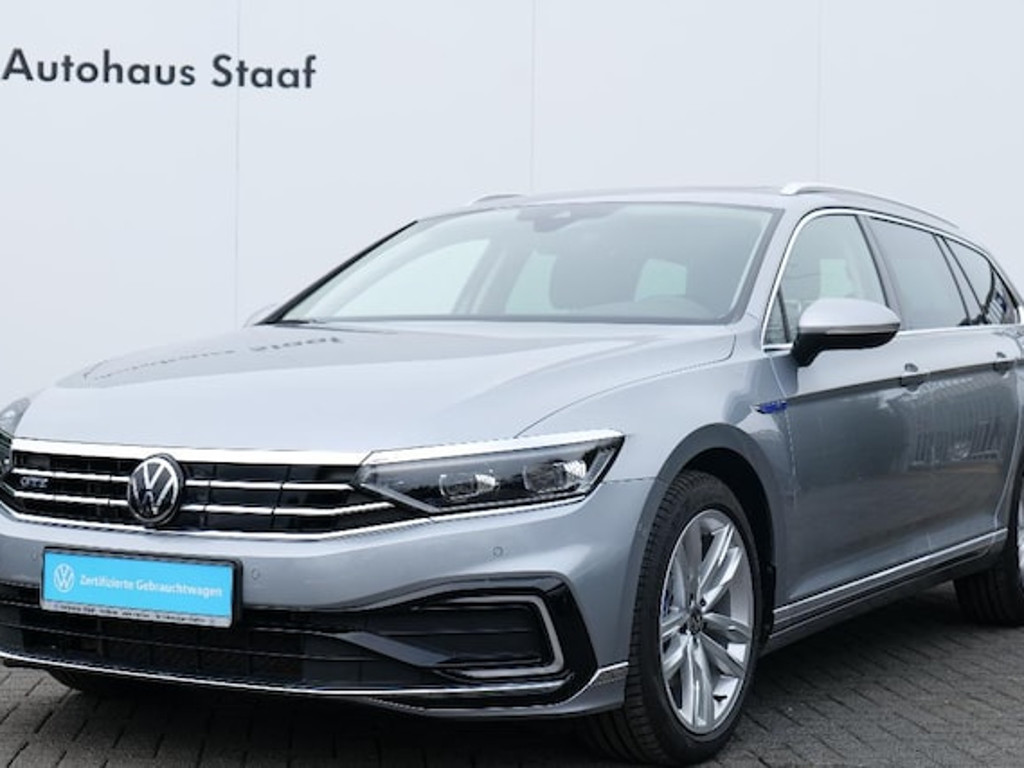Volkswagen Passat 2022 Hybride Benzine