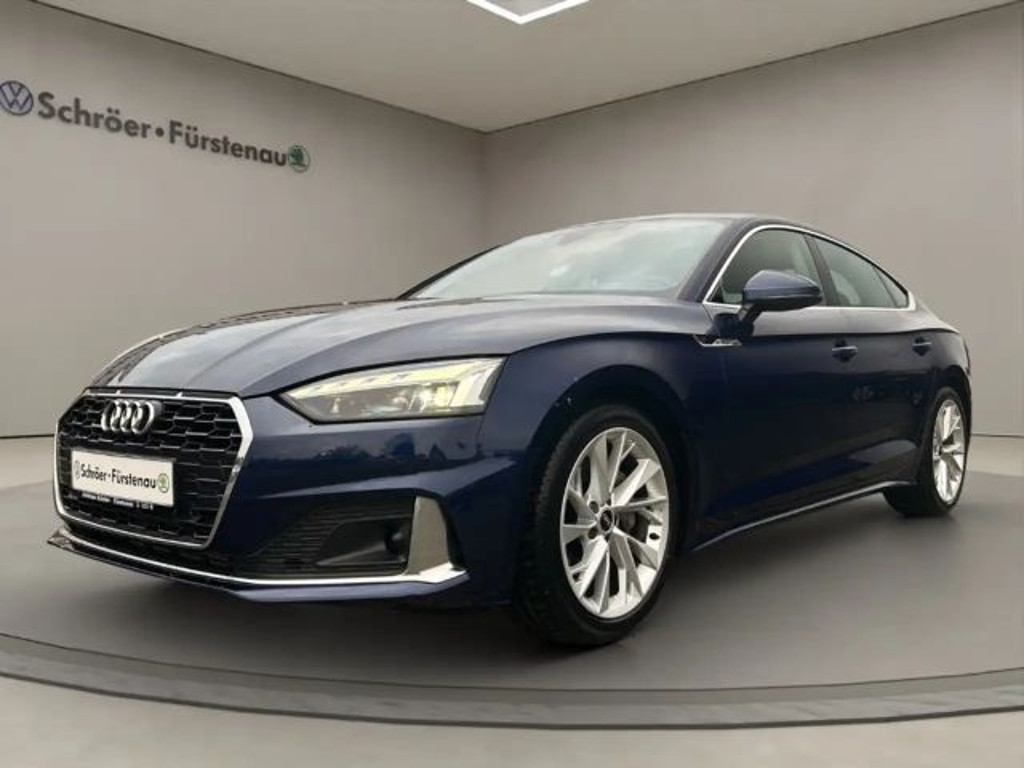 Audi A5 2022 Benzine
