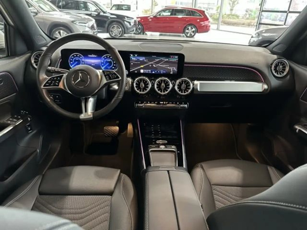 Mercedes-Benz EQB