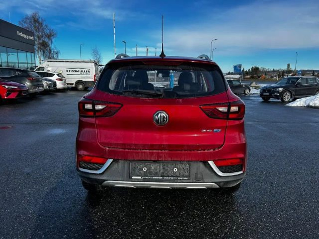 MG ZS