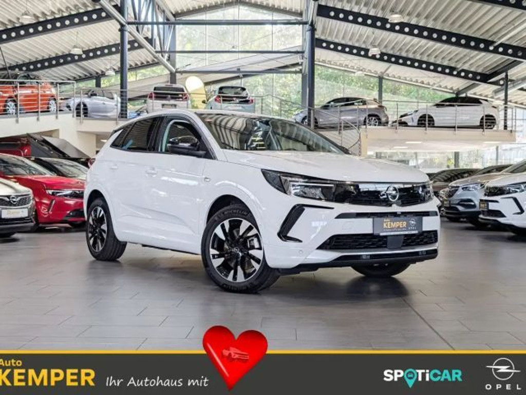 Opel Grandland X 2023 Hybride Benzine