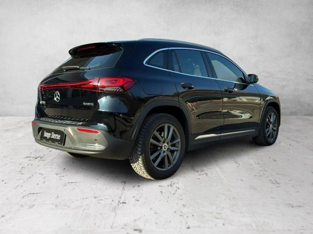 Mercedes-Benz EQA
