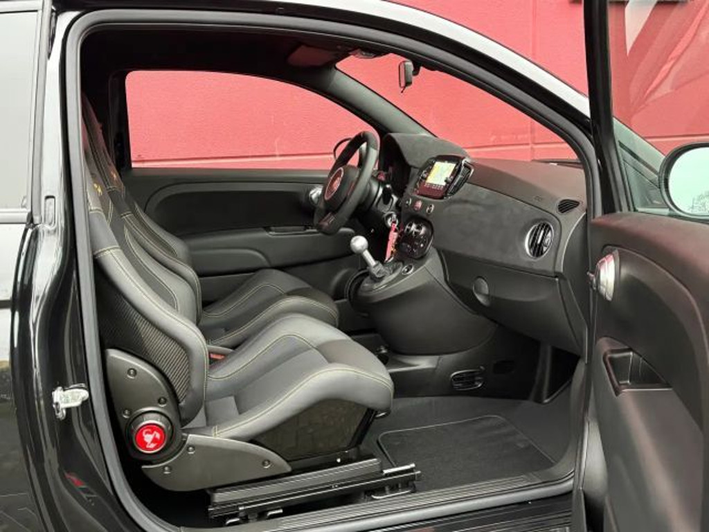 Abarth 695