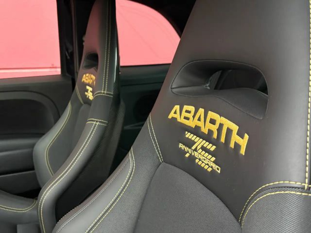 Abarth 695