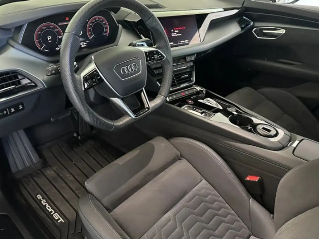 Audi e-tron GT