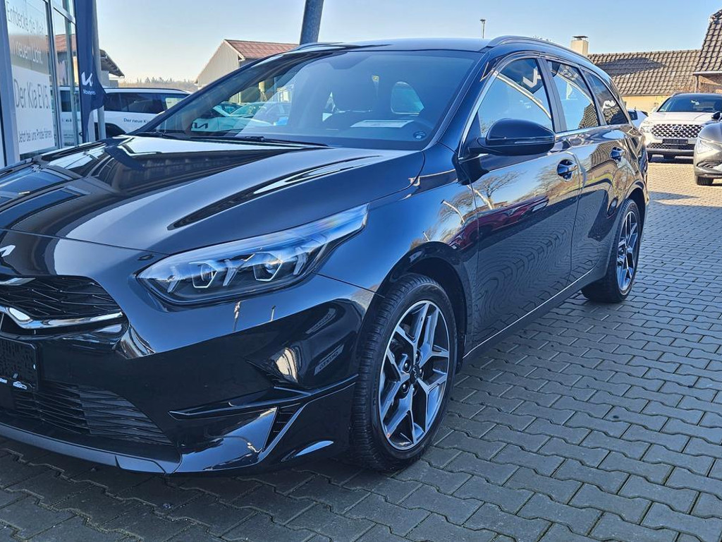 Kia Ceed 2025 Benzine