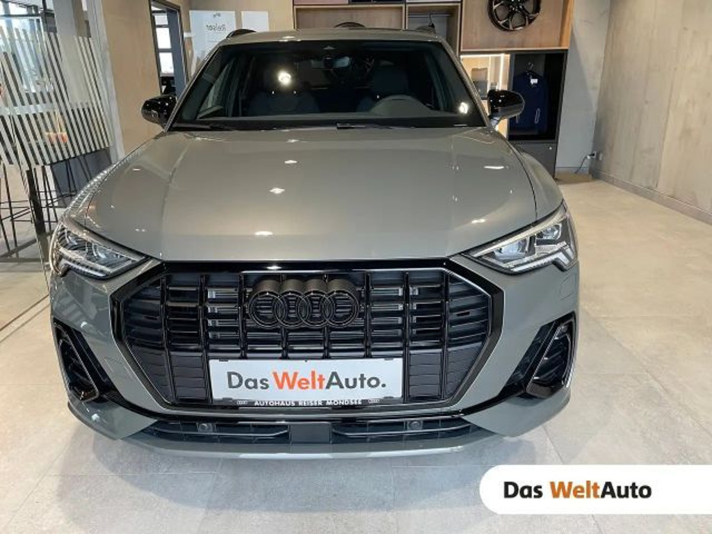 Audi Q3 2024 Benzine