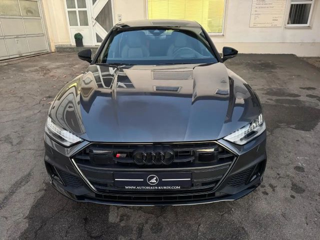 Audi S7