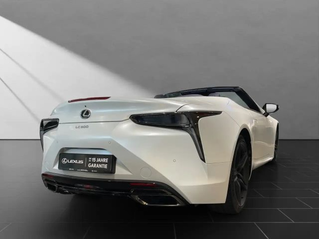 Lexus LC