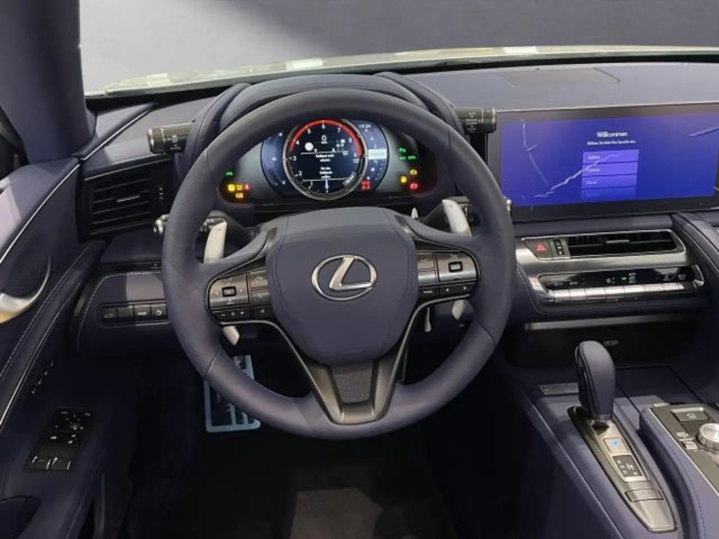 Lexus LC