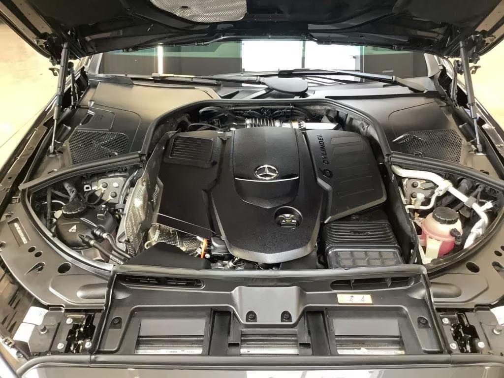 Mercedes-Benz S-Klasse