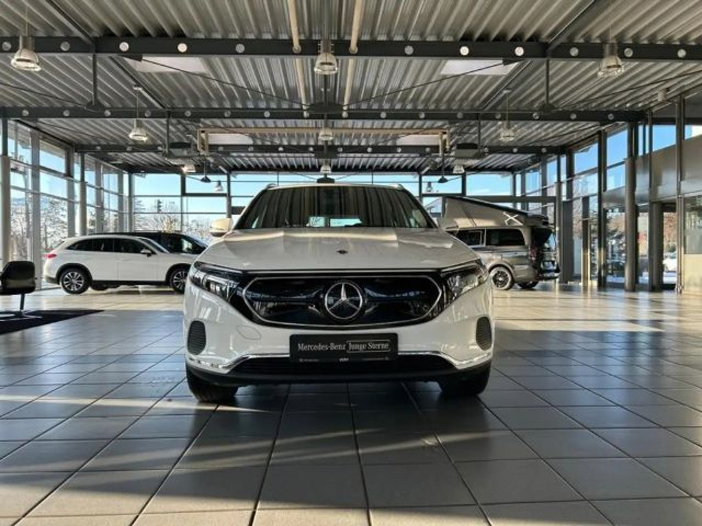 Mercedes-Benz EQA