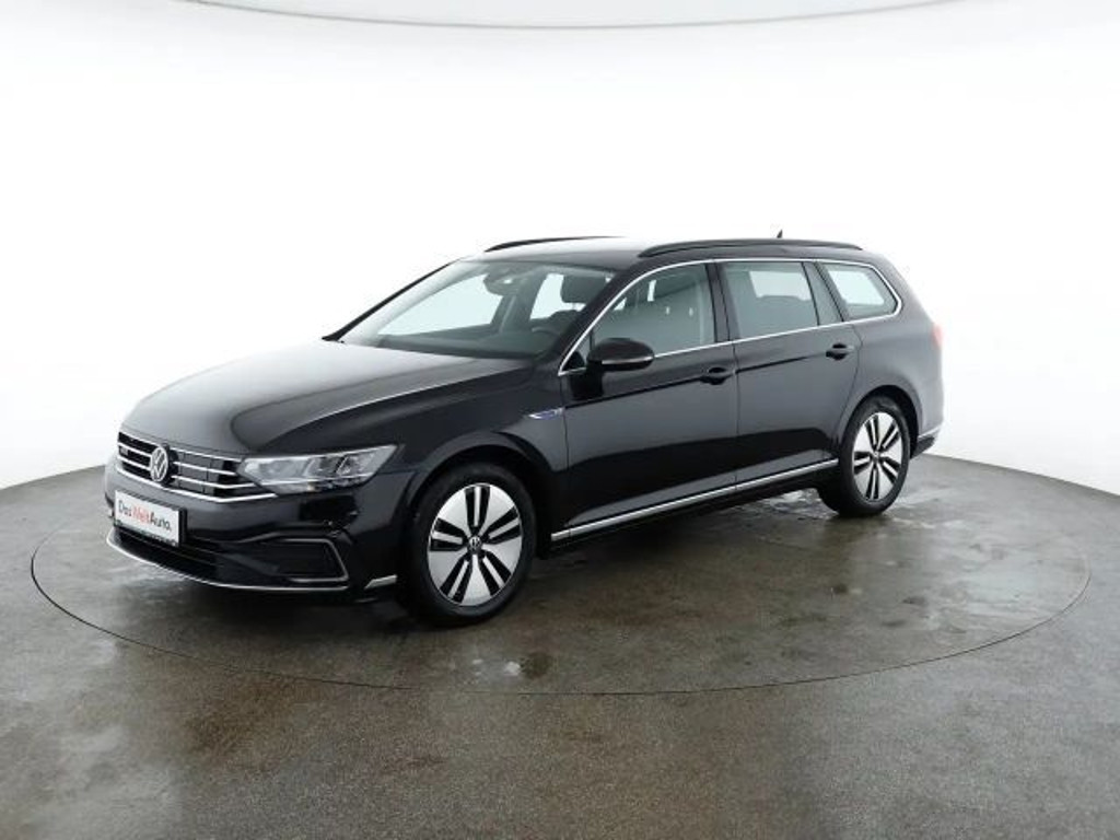 Volkswagen Passat 2022 Hybride Benzine