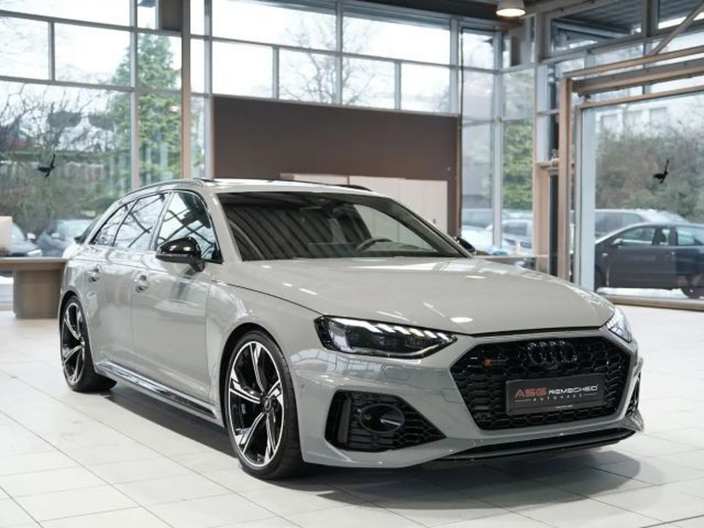Audi RS4