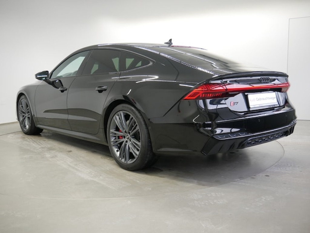 Audi S7