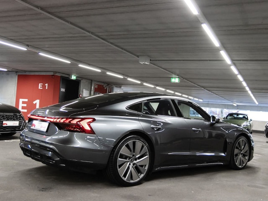 Audi e-tron GT