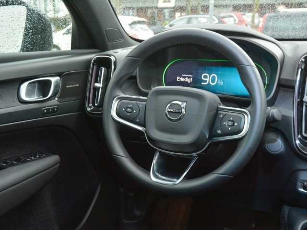 Volvo C40
