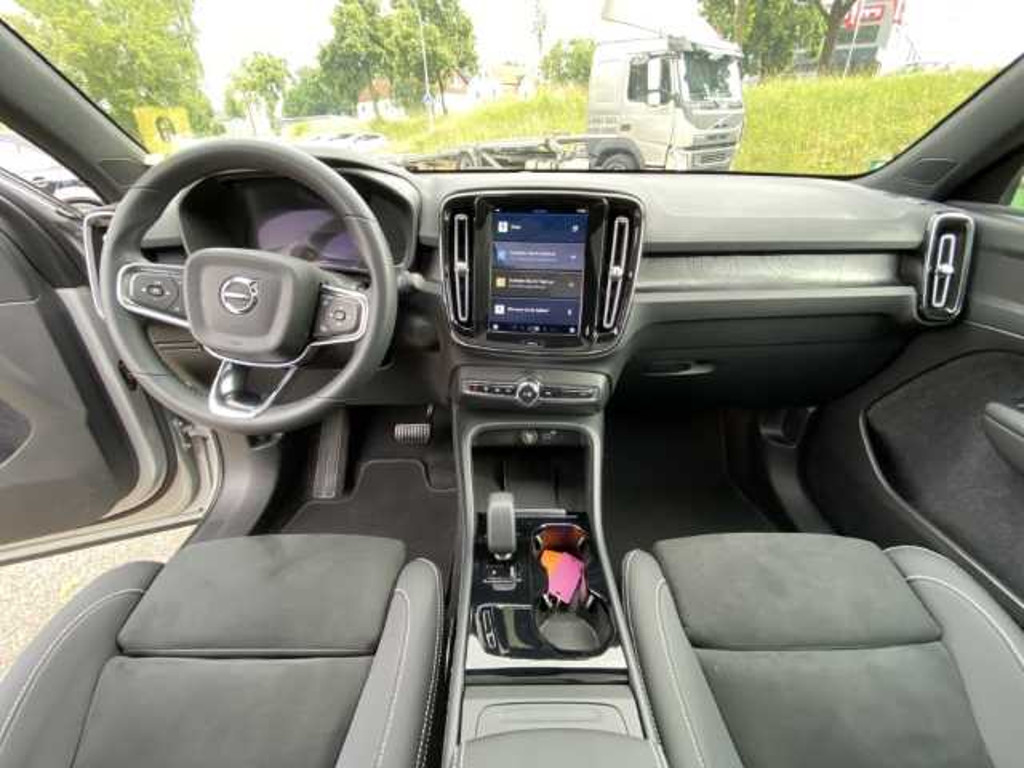 Volvo C40