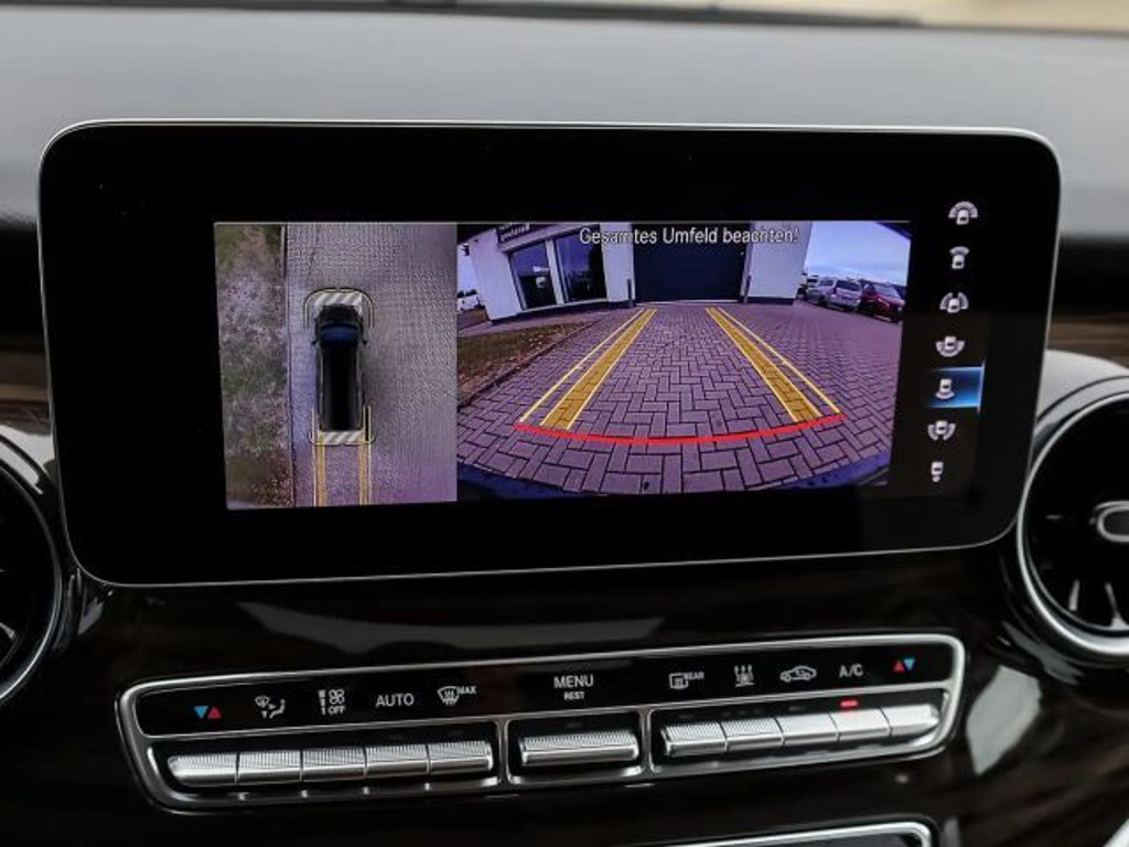 Mercedes-Benz Marco Polo